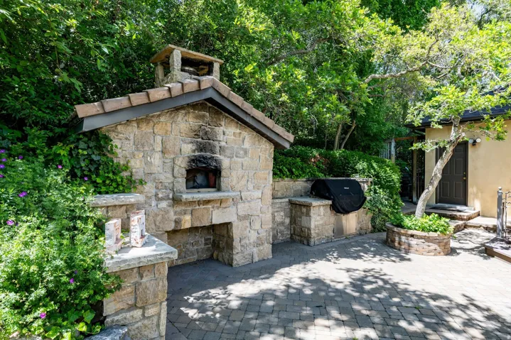 3450 E Hidden Oak Dr, Salt Lake City, Utah 84121
