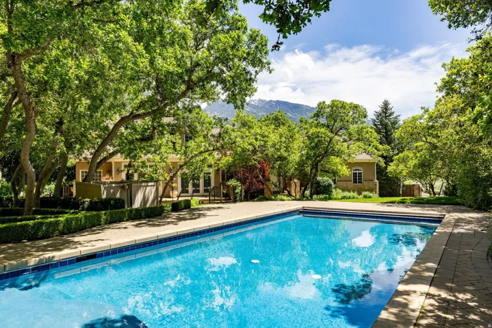 3450 E Hidden Oak Dr, Salt Lake City, Utah 84121