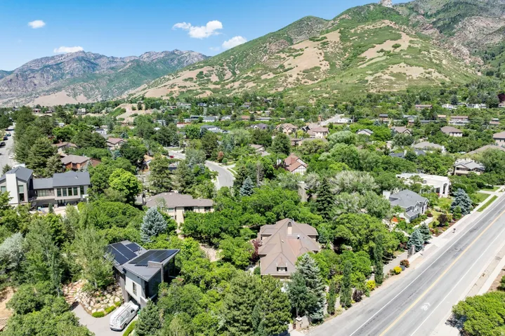 3450 E Hidden Oak Dr, Salt Lake City, Utah 84121