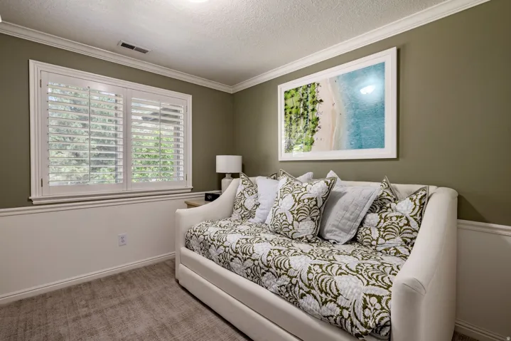 3450 E Hidden Oak Dr, Salt Lake City, Utah 84121