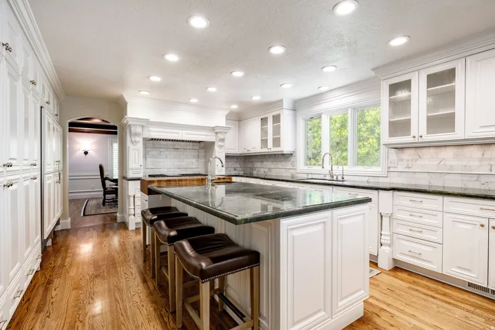3450 E Hidden Oak Dr, Salt Lake City, Utah 84121