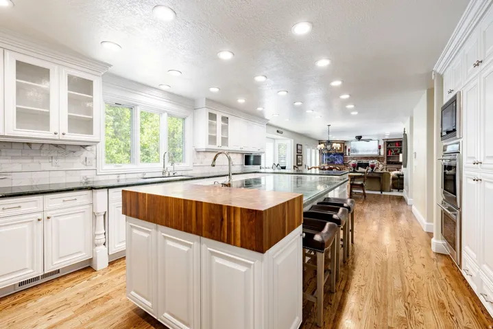 3450 E Hidden Oak Dr, Salt Lake City, Utah 84121