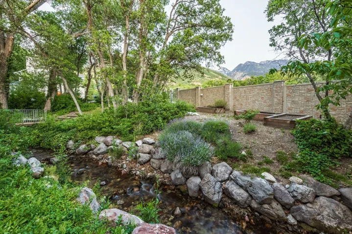 3467 E Danish Rd, Cottonwood Heights, Utah 84093