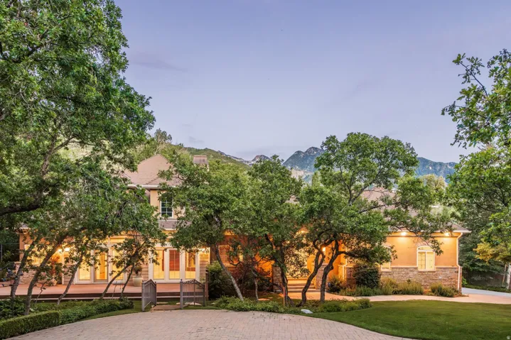 3467 E Danish Rd, Cottonwood Heights, Utah 84093
