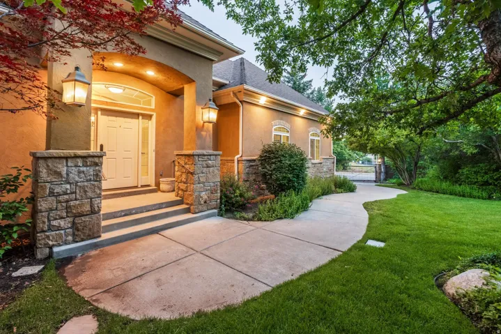 3467 E Danish Rd, Cottonwood Heights, Utah 84093