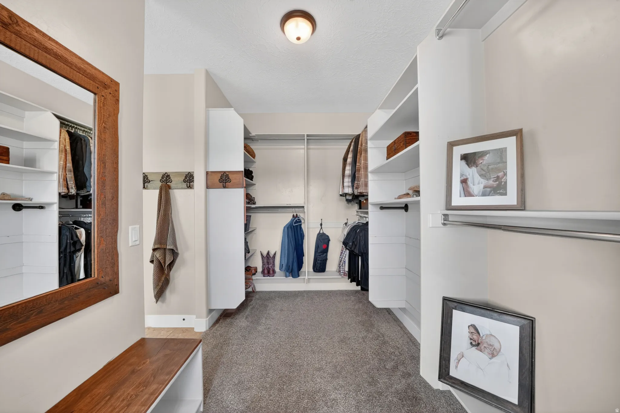 Walk in closet