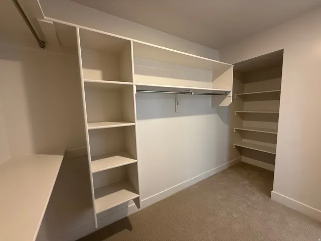 Walk in closet