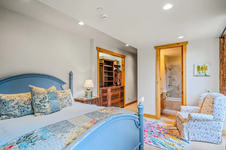 21 White Pine Canyon Rd, Park City, Utah 84098