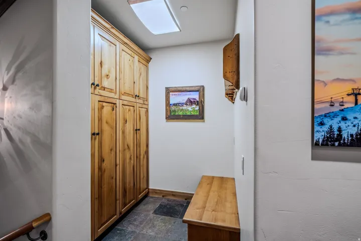 21 White Pine Canyon Rd, Park City, Utah 84098