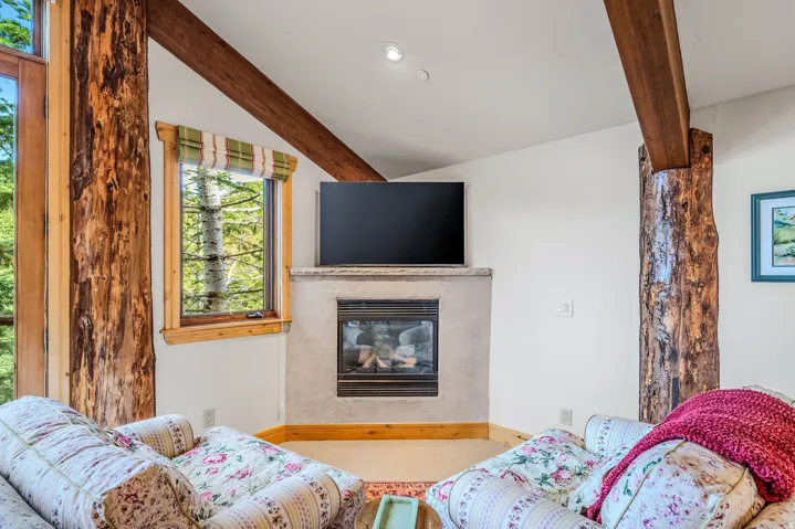 21 White Pine Canyon Rd, Park City, Utah 84098