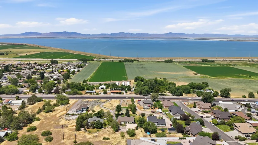 7205 S Hwy 89, Willard, Utah 84340