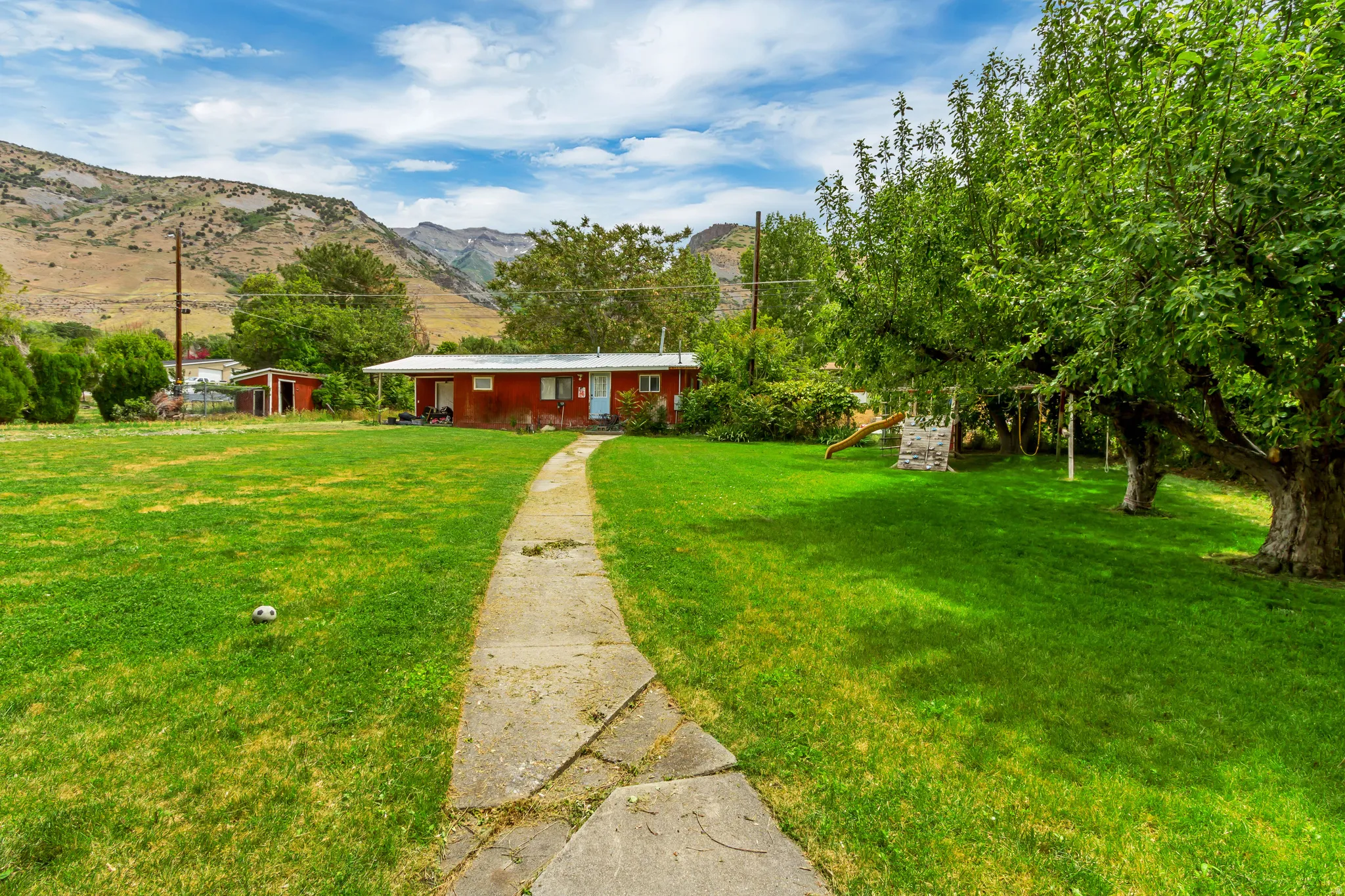 Path to casita