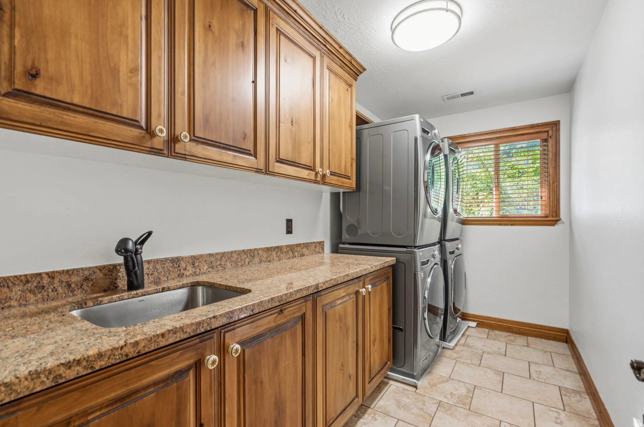 Second level Laundry room
