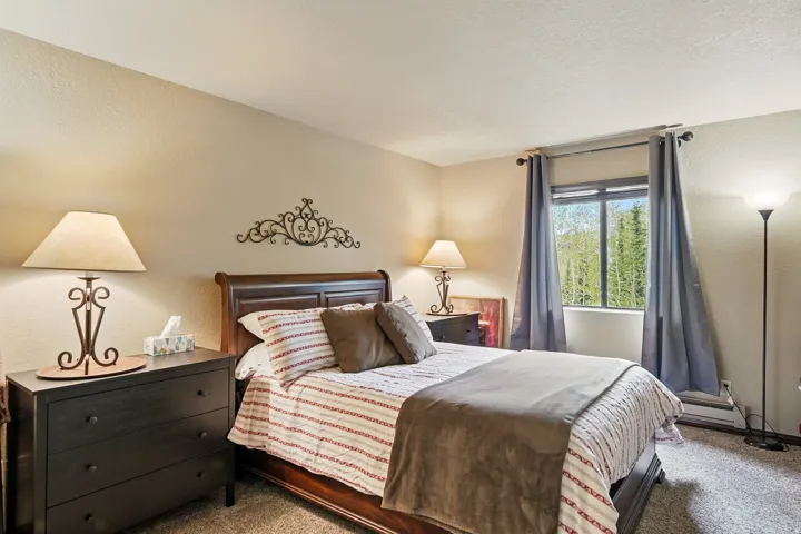 102 S Alpine Ln #b5, Brian Head, Utah 84719