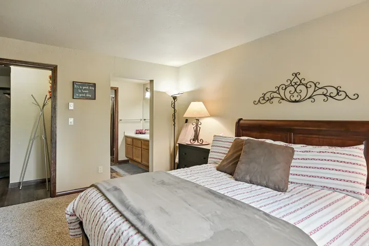 102 S Alpine Ln #b5, Brian Head, Utah 84719