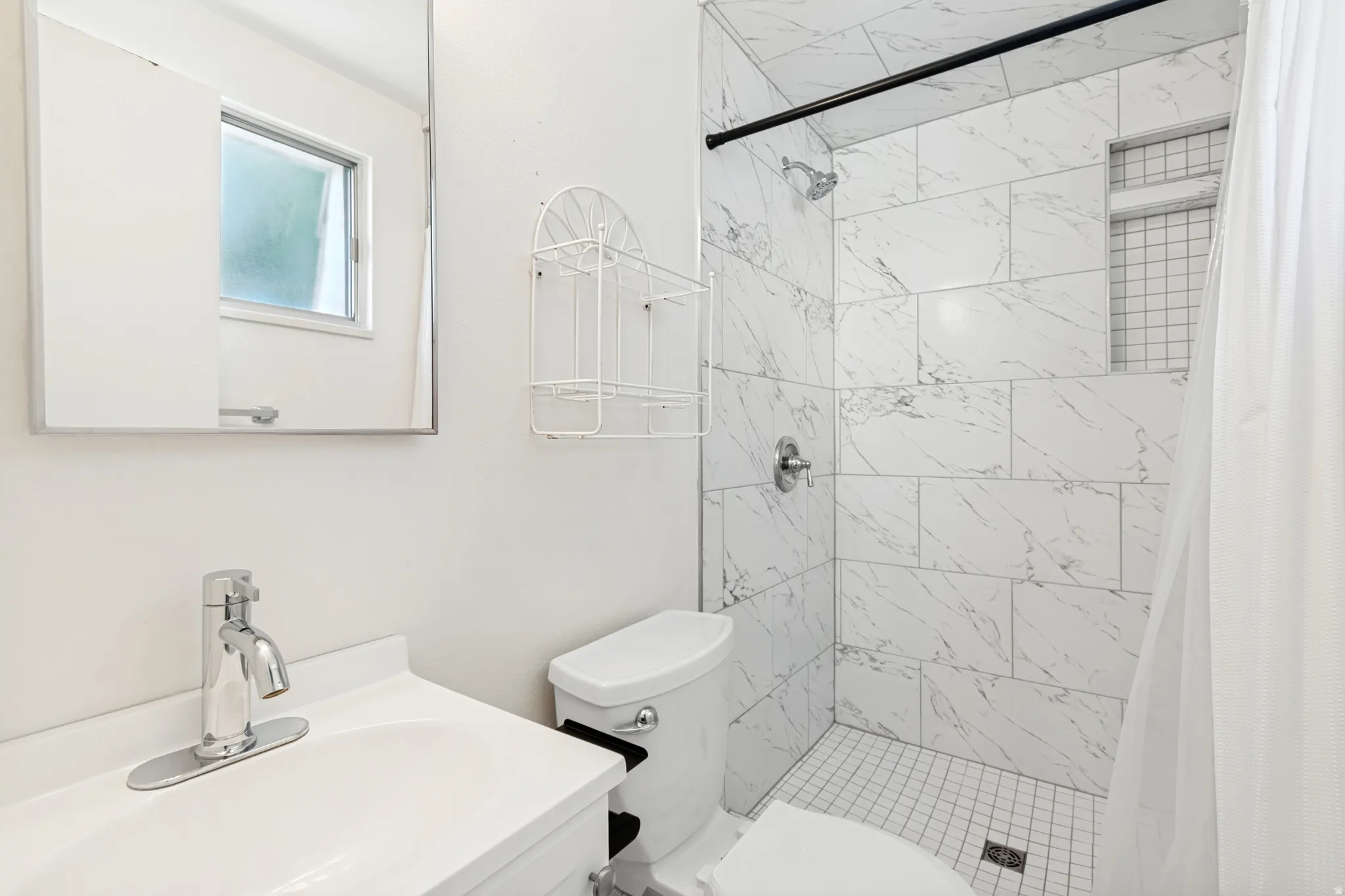Bathroom walk in shower