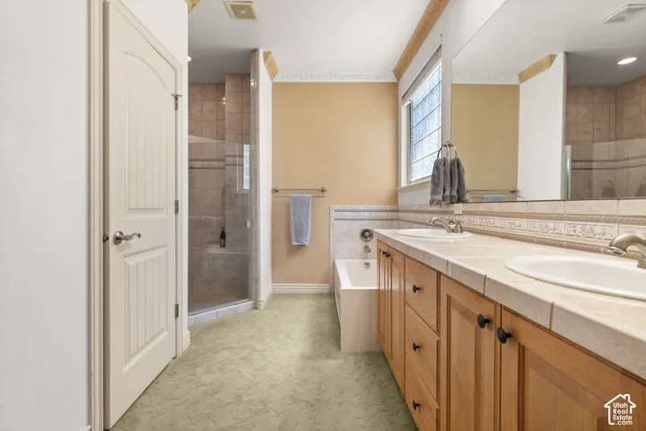 12384 S Overlook Ct, Riverton, Utah 84065