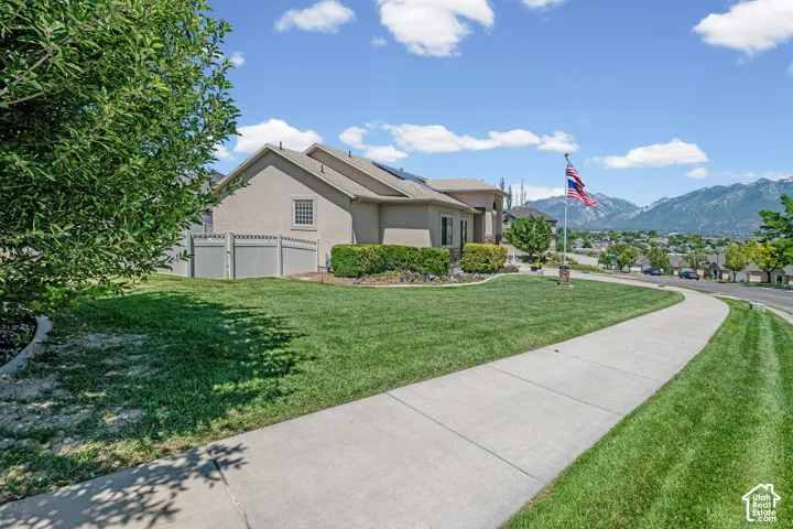 12384 S Overlook Ct, Riverton, Utah 84065