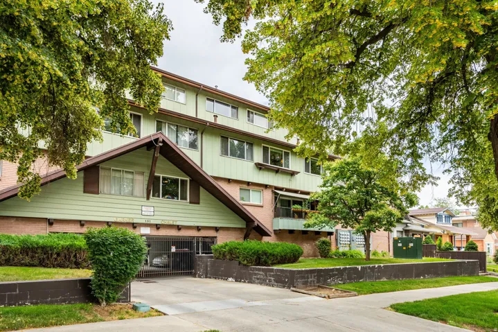 131 S 1000 E #4, Salt Lake City, Utah 84102