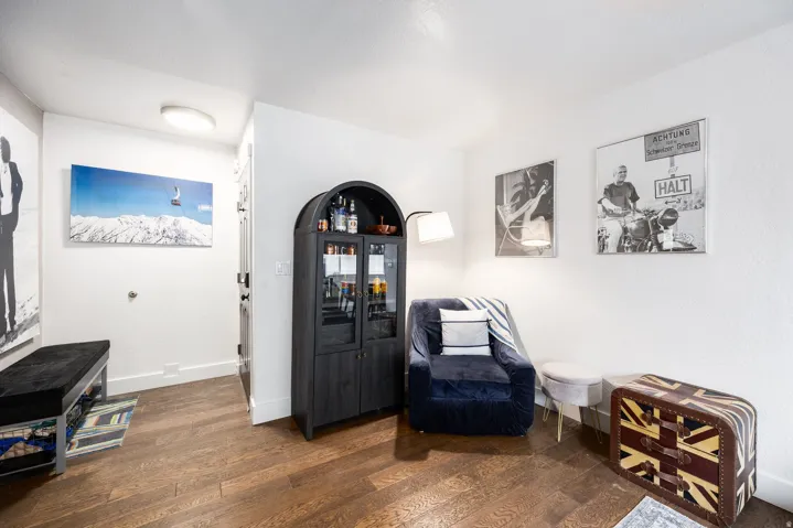 131 S 1000 E #4, Salt Lake City, Utah 84102