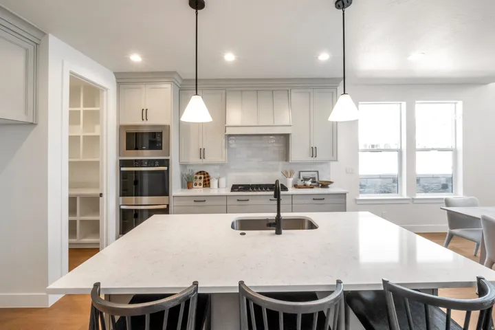 1194 W 2900 N, Lehi, Utah 84043
