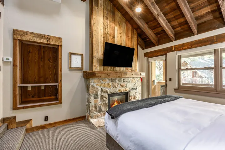 8841 N Alpine Loop Rd #3, Sundance, Utah 84604