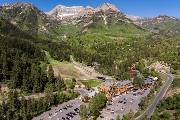 8841 N Alpine Loop Rd #3, Sundance, Utah 84604