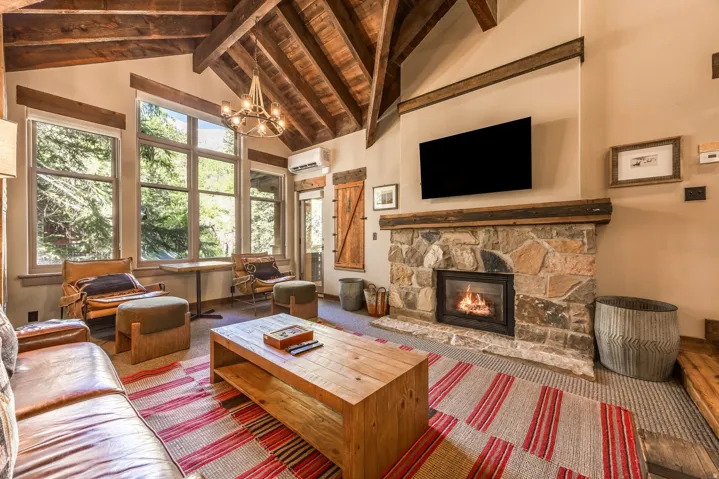 8841 N Alpine Loop Rd #3, Sundance, Utah 84604
