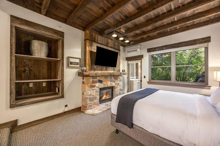 8841 N Alpine Loop Rd #3, Sundance, Utah 84604