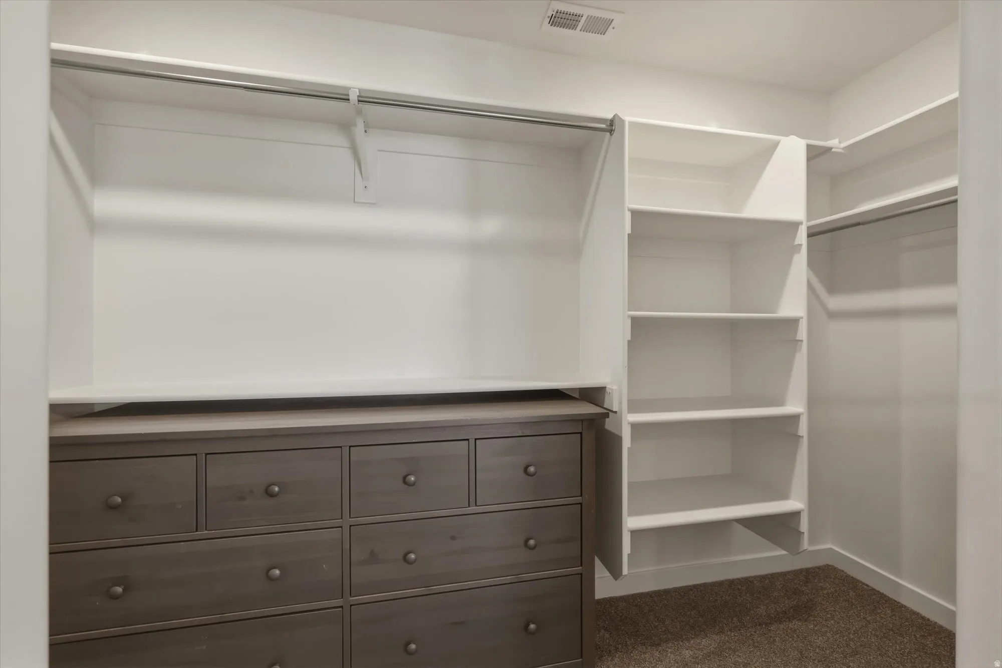 Walk-in closet