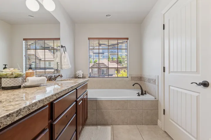 331 E Nechatel Dr, Draper, Utah 84020