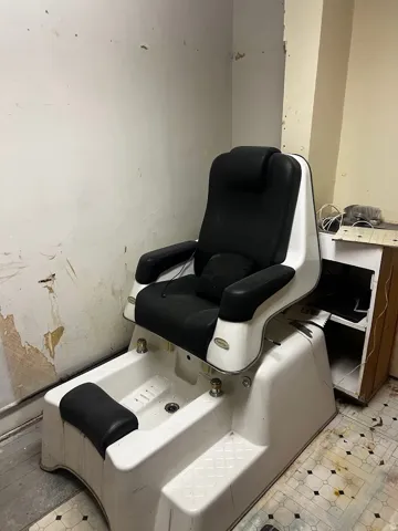 Pedi Chair  from Salon