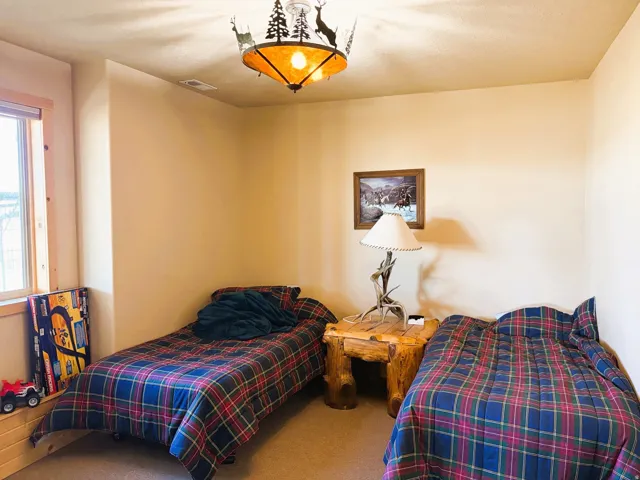 17 Eagle Cir, Scofield, Utah 84526