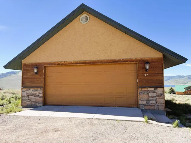 17 Eagle Cir, Scofield, Utah 84526