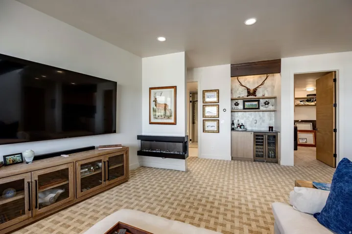 11418 N White Tail Ct, Hideout, Utah 84036