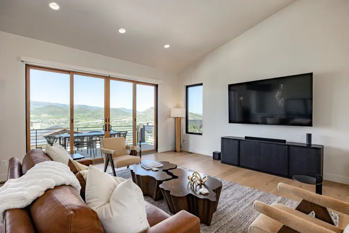 11418 N White Tail Ct, Hideout, Utah 84036