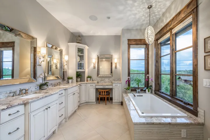 8887 Parleys Ln, Park City, Utah 84098