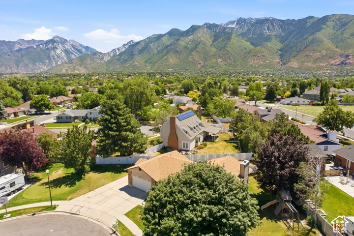 11209 S Christopher Cir, Sandy, Utah 84092