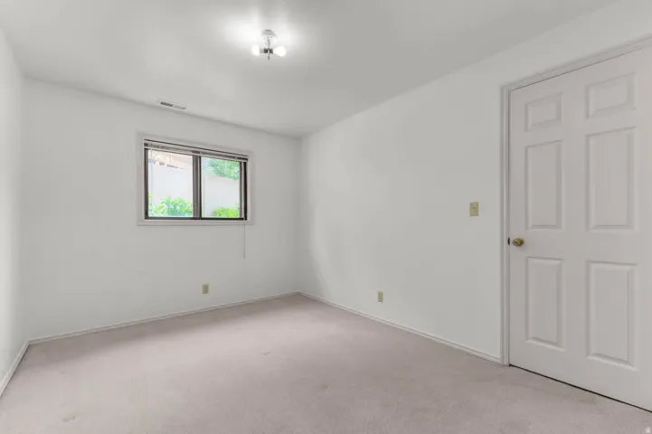 Lower level North bedroom