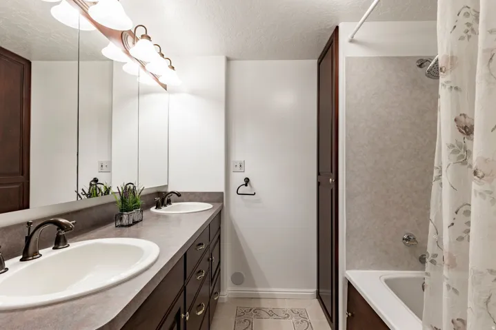 10079 S 3200 W, South Jordan, Utah 84095