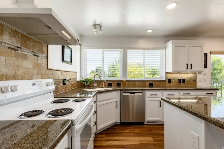 10079 S 3200 W, South Jordan, Utah 84095