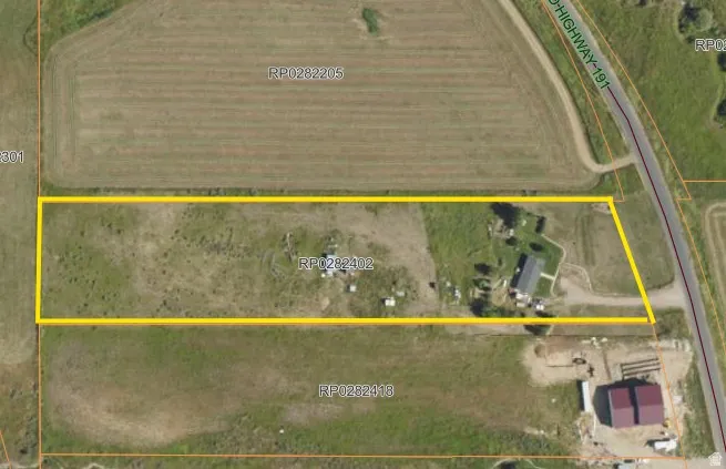Aerial Property Map. Illustrating the property boundaries and surrounding parcels