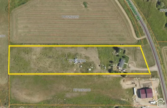 Aerial Property Map. Illustrating the property boundaries and surrounding parcels