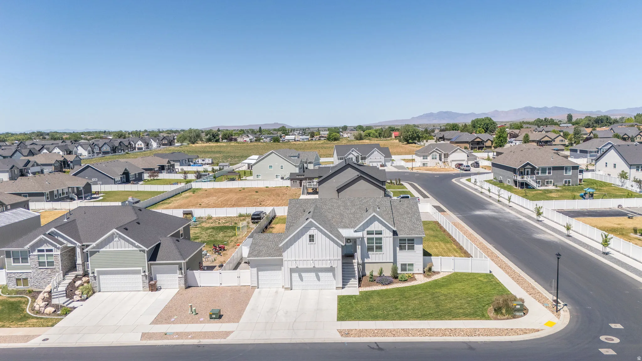 Corner lot in desirable subdivision