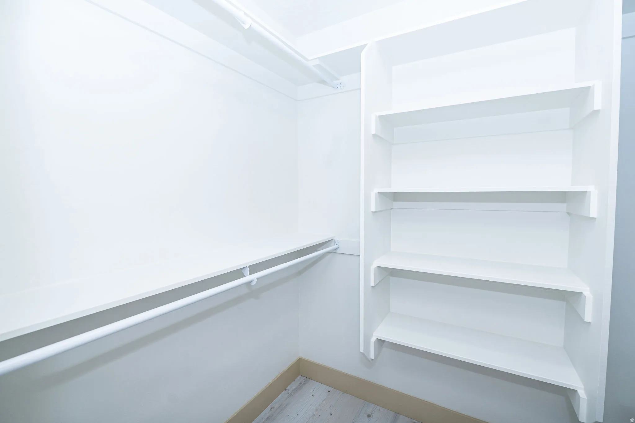 Walk-in closet