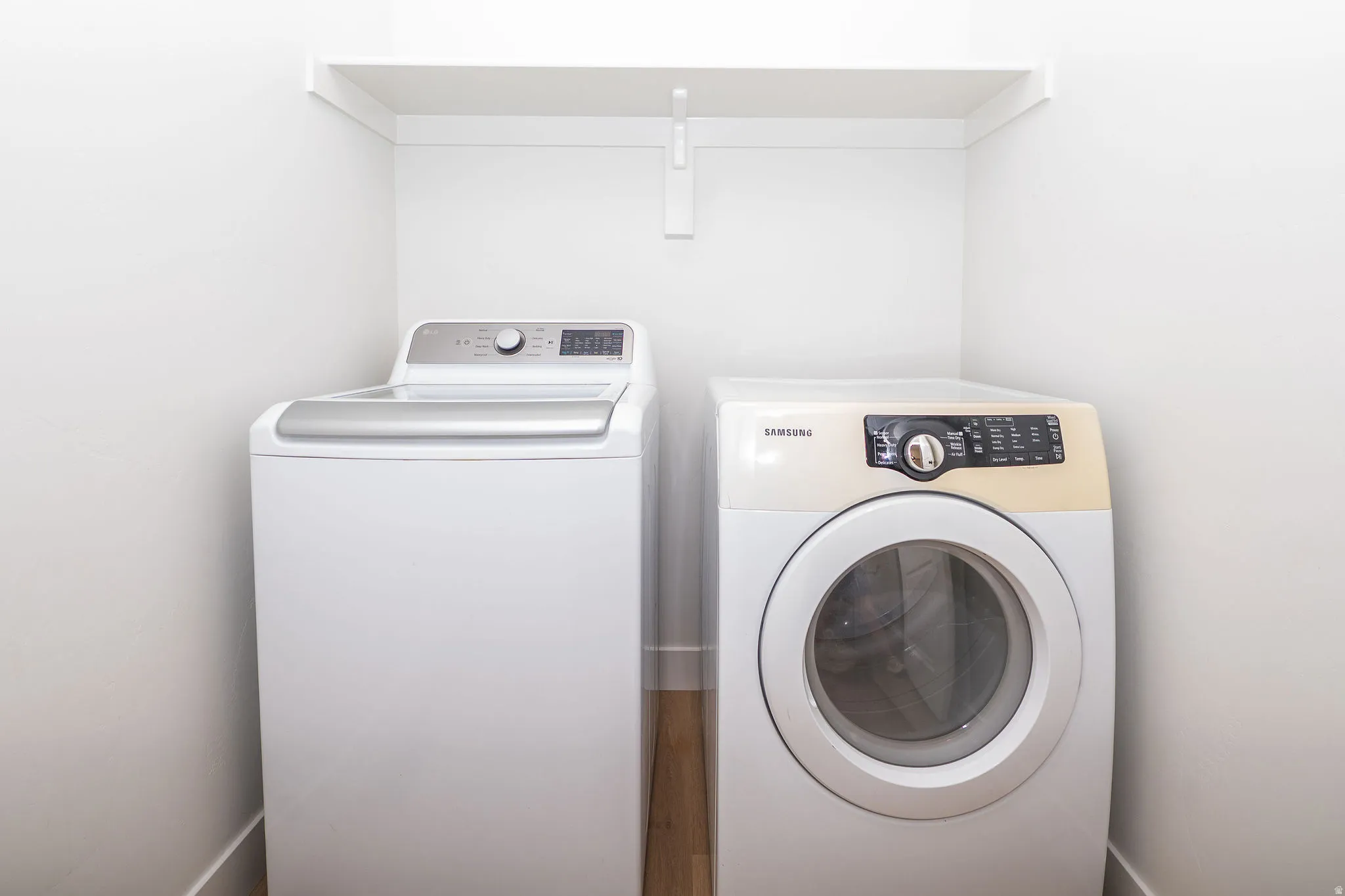 Laundry room (W/D included)