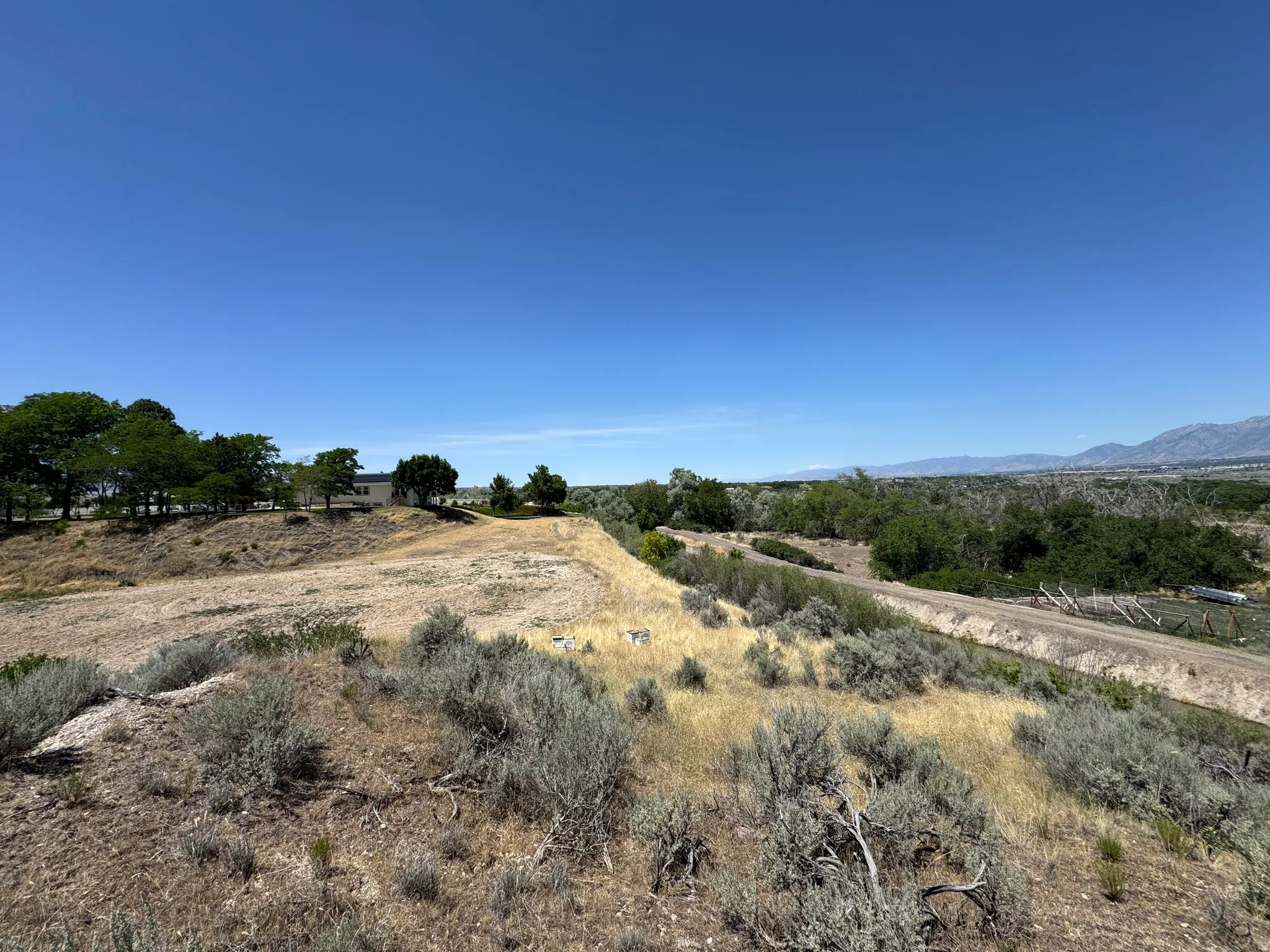 Northern view of the lot from the northern edge of the lot.