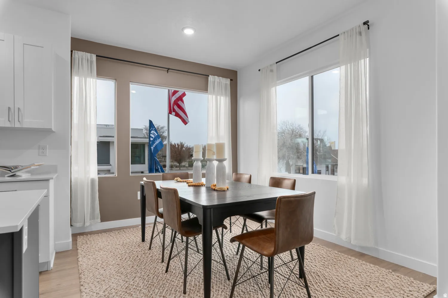 Picture of Model Haven, not of current listing.
