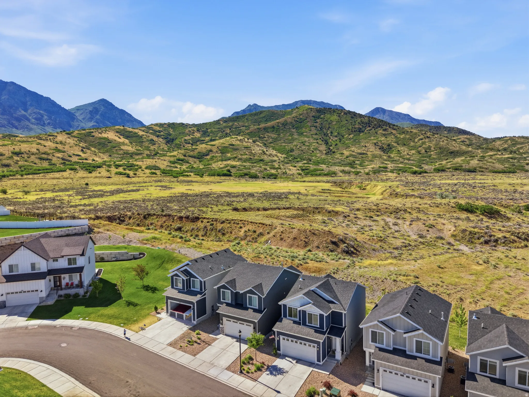Contemporary residential architecture with prominent mountain scenery