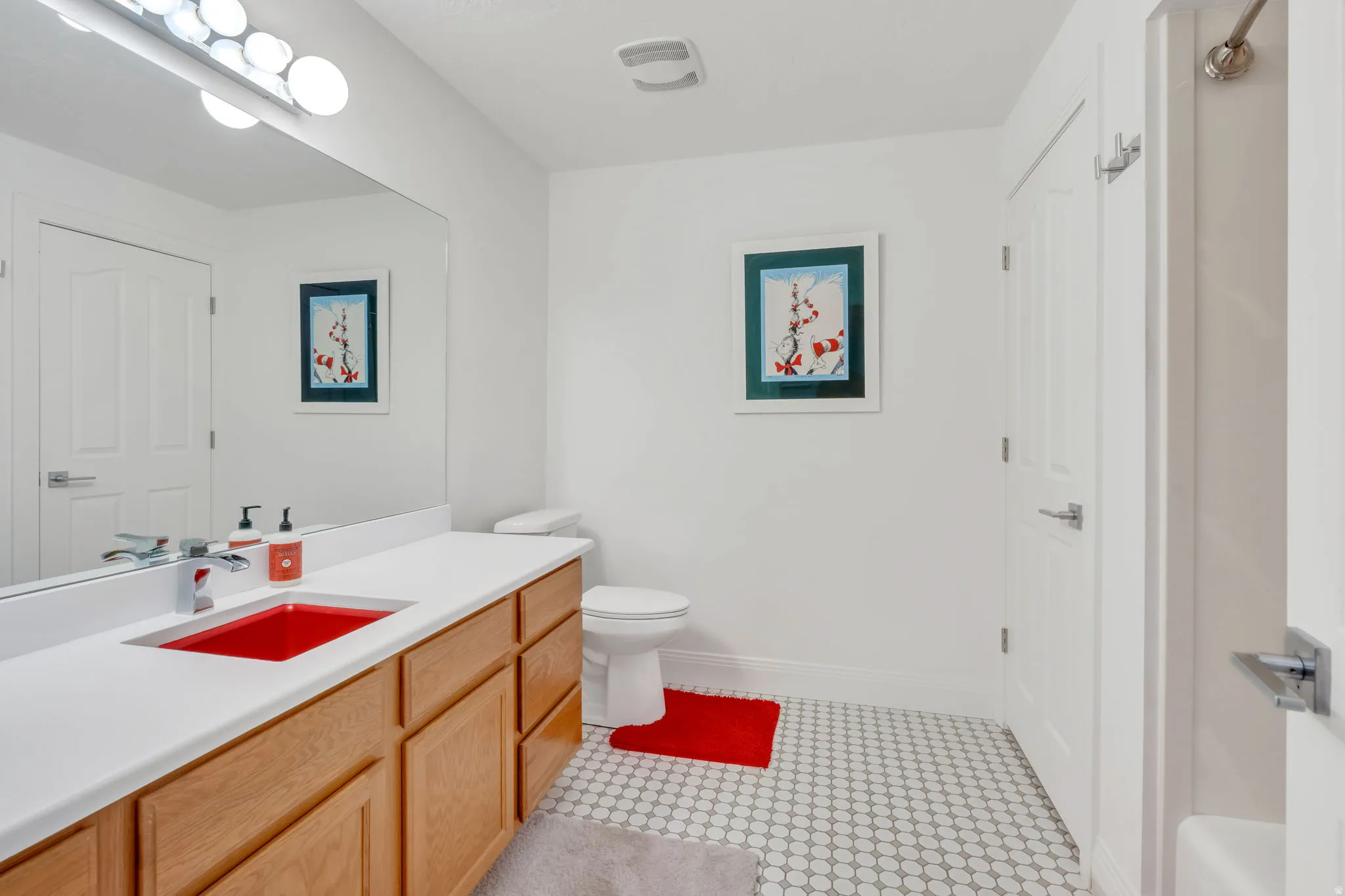Dr. Suess Bedroom